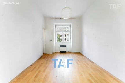 Prodej bytu 2+kk 53 m² Ukrajinská, Praha - Vršovice