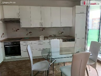 Pronájem bytu 3+kk 65 m² Nepomuckých, Praha - Letňany
