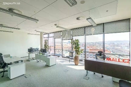 Pronájem kanceláře 728 m² Argentinská, Praha - Holešovice