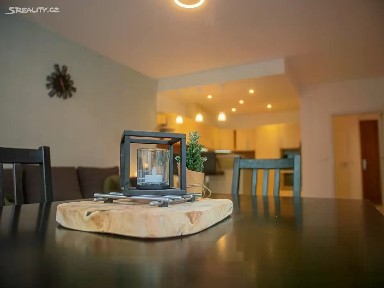 Prodej ubytovacího zařízení 54 m² Kollárova, Praha - Karlín