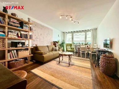 Praha, Praha 10, Záběhlice, Mládežnická, 4