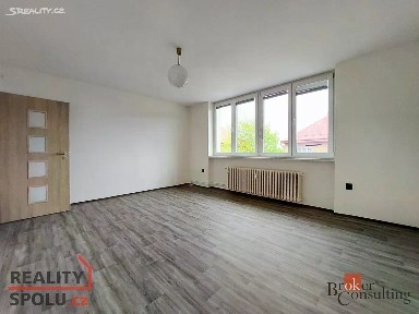 Pronájem bytu 3+1 59 m² U Zámeckého parku, Litvínov - Horní Litvínov