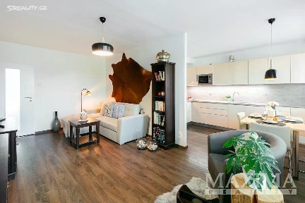 Praha, Praha 9, Prosek, Vysočanská, 43