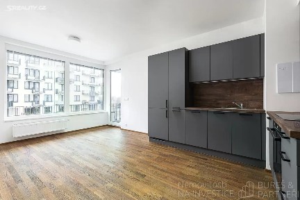 Praha, Praha 9, Vysočany, Smržových, 16