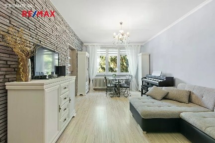 Prodej bytu 3+1 60 m² Chomutovská, Karlovy Vary - Rybáře