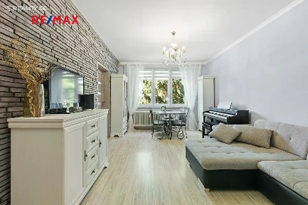 Prodej bytu 3+1 60 m² Chomutovská, Karlovy Vary - Rybáře