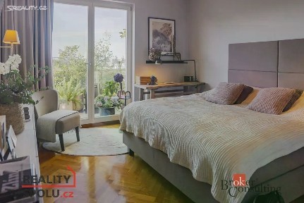 Praha, Praha 3, Vinohrady, Vinohradská, 144