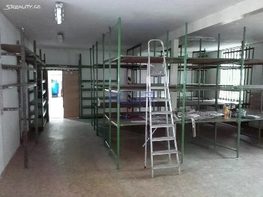 Pronájem skladového prostoru 135 m² Pražská třída, Hradec Králové - Kukleny