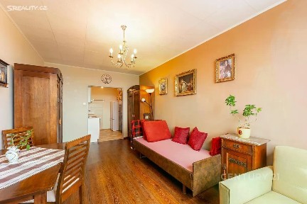 Prodej bytu 2+kk 42 m² Doubravická, Praha - Chodov