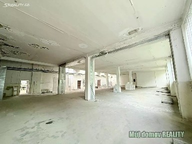 Pronájem skladového prostoru 384 m² Lisabonská, Praha - Vysočany