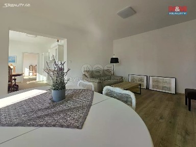 Prodej bytu 2+1 80 m² Žofie Podlipské, Ostrava - Přívoz