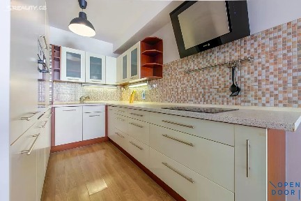 Prodej bytu 2+kk 60 m² Jurkovičova, Praha - Háje