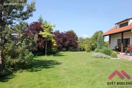 Pronájem rodinného domu 221 m², pozemek 1000 m² Kolocova, Praha - Dubeč