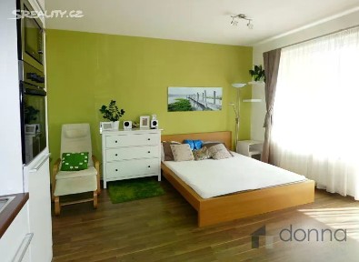 Prodej bytu 1+kk 40 m² Pavla Beneše, Praha - Letňany