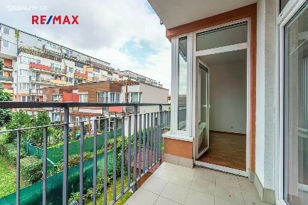 Praha, Praha 9, Vysočany, Podkovářská, 1