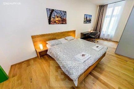 Pronájem bytu pokoje 22 m² Londýnská, Praha - Vinohrady