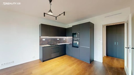 Praha, Praha 5, Smíchov, U Lihovaru, 5