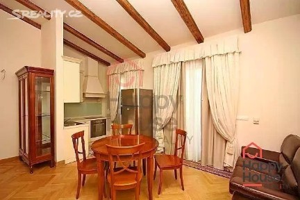 Pronájem bytu 1+kk 38 m² Italská, Praha - Vinohrady