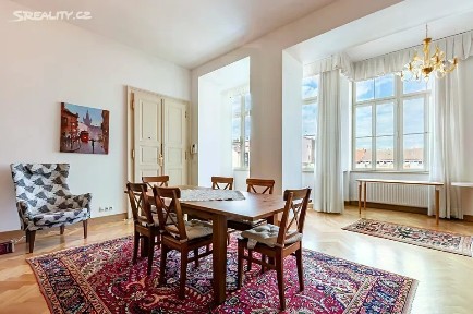 Pronájem bytu 3+kk 106 m² Italská, Praha - Vinohrady