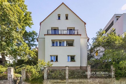 Prodej bytu 3+kk 68 m² Nad vinohradem, Praha - Braník