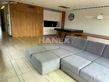 Prodej bytu 4+kk 130 m² Nad Smetankou, Praha - Hrdlořezy