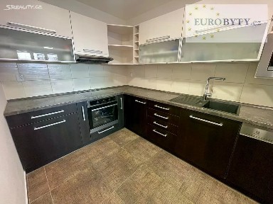 Prodej bytu 3+kk 62 m² Papírníkova, Praha - Kamýk