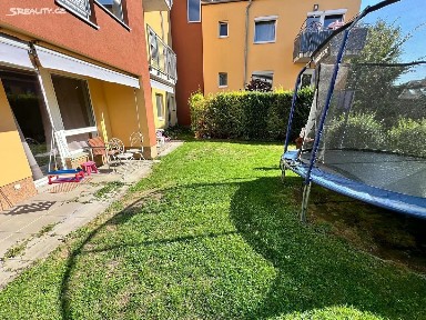 Horoměřice, Praha-západ, Holubova