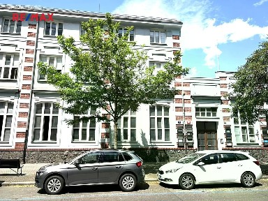 Pronájem kanceláře 16 m² U Průhonu, Praha - Holešovice