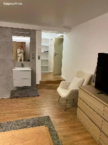 Prodej kanceláře 46 m² Purkrabská, Praha - Hostivař