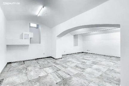 Prodej obchodního prostoru 66 m² Vacínova, Praha - Libeň