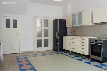 Pronájem rodinného domu 70 m², pozemek 87 m² Přímá, Praha - Smíchov