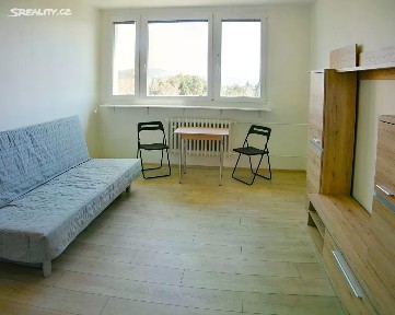 Pronájem bytu 1+kk 22 m² Halasovo náměstí, Brno - Lesná