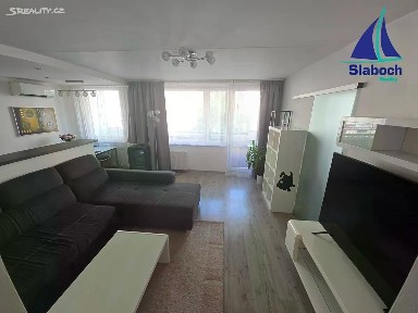 Pronájem bytu 3+kk 85 m² Na Pankráci, Praha - Nusle