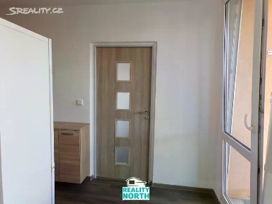 Pronájem bytu 2+1 56 m² Truhlářova, Ústí nad Labem - Střekov