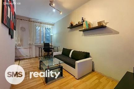 Ostrava, Ostrava-město, Poruba, náměstí Družby, 9