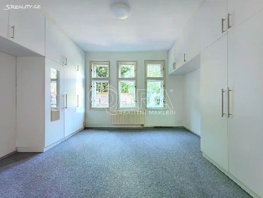 Praha, Praha 3, Vinohrady, Květná, 25