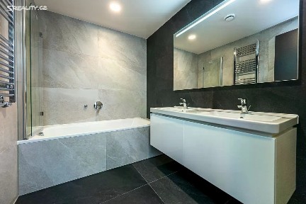 Praha, Praha 3, Žižkov, Malešická, 10b