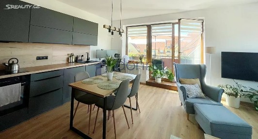 Pronájem bytu 2+kk 52 m² U jízdárny, Praha - Dolní Chabry