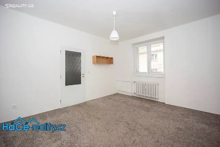 Prodej bytu 2+1 55 m² Sladkovského, Pardubice - Zelené Předměstí