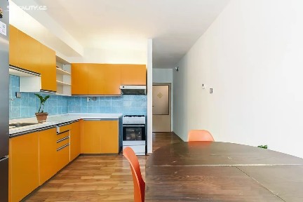 Praha, Praha 4, Braník, Školní, 8