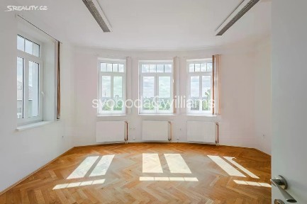 Pronájem kanceláře 197 m² Nad Kazankou, Praha - Troja