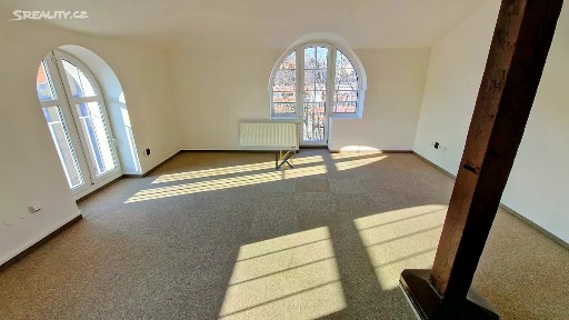 Pronájem kanceláře 69 m² Nádražní, Praha - Smíchov