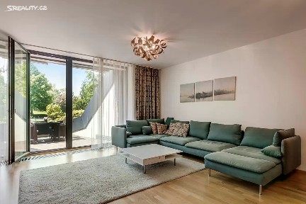 Praha, Praha 3, Žižkov, Ke Kapslovně