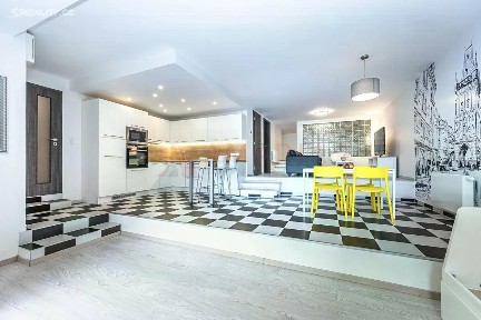 Praha, Praha 8, Karlín, U Mlýnského kanálu, 5