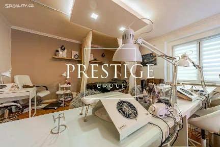 Prodej obchodního prostoru 55 m² Za Strašnickou vozovnou, Praha - Strašnice