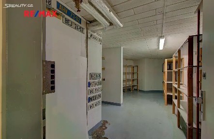 Prodej skladového prostoru 24 m² Ocelkova, Praha - Černý Most