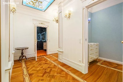 Karlovy Vary, nábřeží Jana Palacha