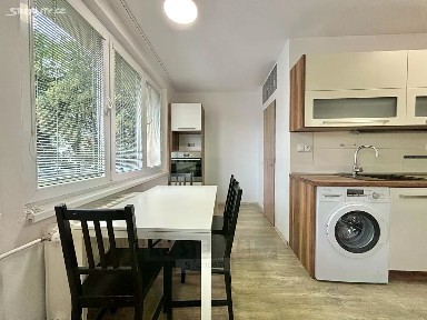 Pronájem bytu 2+kk 58 m² Brožíkova, České Budějovice - České Budějovice 6