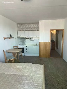 Pronájem bytu 1+kk 35 m² Brožíkova, Hradec Králové - Nový Hradec Králové