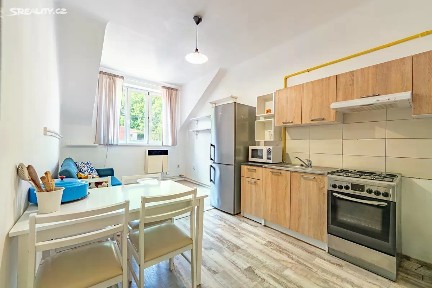 Praha, Praha 4, Michle, U Plynárny, 8